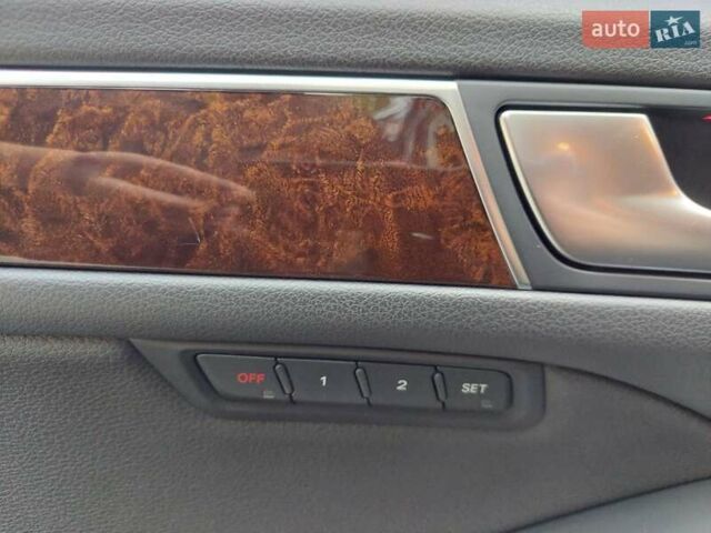 Синий Ауди Ку 5, объемом двигателя 1.97 л и пробегом 167 тыс. км за 24555 $, фото 32 на Automoto.ua