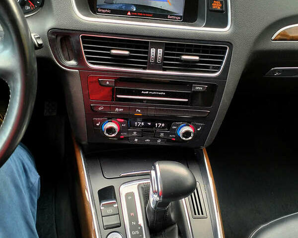 Ауди Ку 5 2015 в Львове на Automoto.ua Синий Ауди Ку 5, объемом двигателя 1.98 л и пробегом 130 тыс. км за 15650 $, фото 8 на Automoto.ua