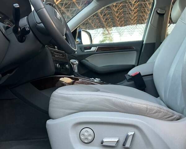 Синий Ауди Ку 5, объемом двигателя 1.98 л и пробегом 178 тыс. км за 15700 $, фото 33 на Automoto.ua