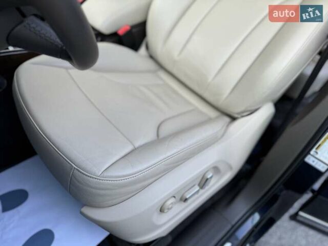 Ауди Ку 5 2015 в Трускавце на Automoto.ua Синий Ауди Ку 5, объемом двигателя 2 л и пробегом 150 тыс. км за 16300 $, фото 73 на Automoto.ua