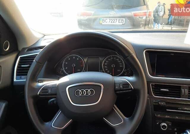 Ауди Ку 5 2015 в Львове на Automoto.ua Синий Ауди Ку 5, объемом двигателя 1.98 л и пробегом 130 тыс. км за 15650 $, фото 16 на Automoto.ua