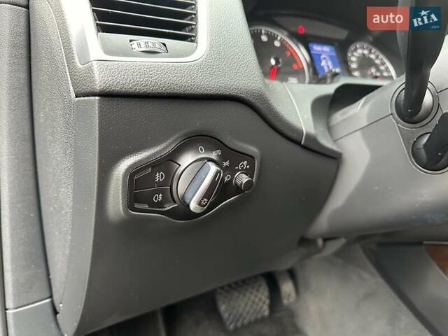 Ауди Ку 5 2015 в Киеве на Automoto.ua Синий Ауди Ку 5, объемом двигателя 1.98 л и пробегом 121 тыс. км за 18700 $, фото 20 на Automoto.ua