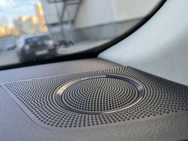 Синій Ауді Ку 5, об'ємом двигуна 3 л та пробігом 137 тис. км за 13000 $, фото 16 на Automoto.ua