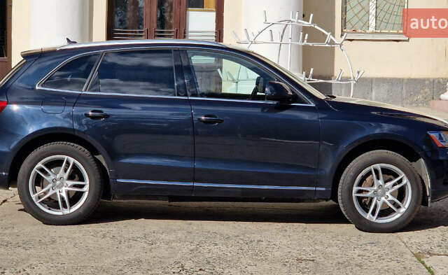 Синий Ауди Ку 5, объемом двигателя 2 л и пробегом 176 тыс. км за 16000 $, фото 9 на Automoto.ua