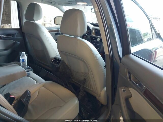 Синий Ауди Ку 5, объемом двигателя 2 л и пробегом 116 тыс. км за 11900 $, фото 6 на Automoto.ua