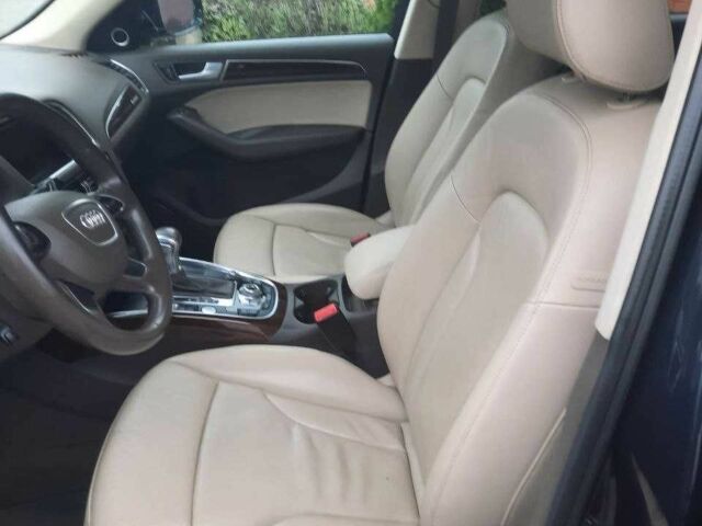 Синий Ауди Ку 5, объемом двигателя 2 л и пробегом 113 тыс. км за 16700 $, фото 9 на Automoto.ua