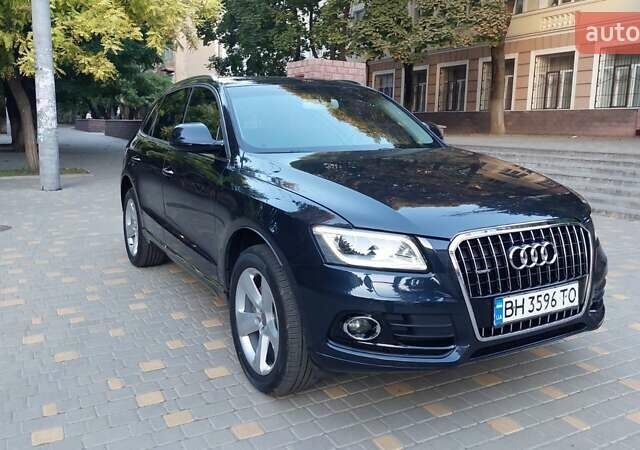 Синий Ауди Ку 5, объемом двигателя 1.97 л и пробегом 167 тыс. км за 24555 $, фото 4 на Automoto.ua