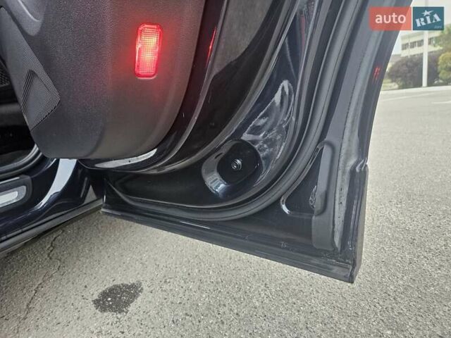 Синій Ауді Ку 5, об'ємом двигуна 1.98 л та пробігом 199 тис. км за 15450 $, фото 68 на Automoto.ua