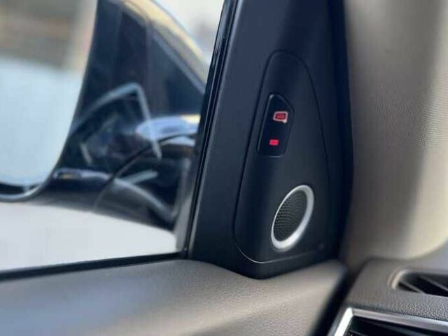 Синій Ауді Ку 5, об'ємом двигуна 3 л та пробігом 137 тис. км за 13000 $, фото 7 на Automoto.ua