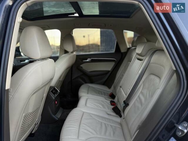 Синий Ауди Ку 5, объемом двигателя 1.98 л и пробегом 202 тыс. км за 14700 $, фото 65 на Automoto.ua