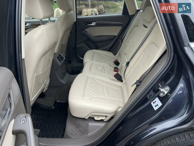 Синий Ауди Ку 5, объемом двигателя 2 л и пробегом 260 тыс. км за 14500 $, фото 21 на Automoto.ua