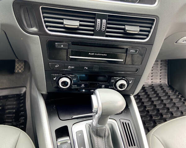 Ауди Ку 5 2016 в Самборе на Automoto.ua Синий Ауди Ку 5, объемом двигателя 1.98 л и пробегом 117 тыс. км за 19000 $, фото 21 на Automoto.ua