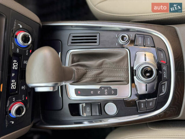 Синій Ауді Ку 5, об'ємом двигуна 1.98 л та пробігом 173 тис. км за 16999 $, фото 59 на Automoto.ua