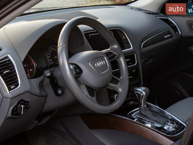 Синий Ауди Ку 5, объемом двигателя 1.98 л и пробегом 180 тыс. км за 15000 $, фото 52 на Automoto.ua