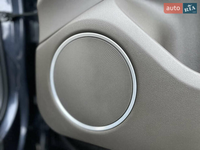 Синий Ауди Ку 5, объемом двигателя 2 л и пробегом 260 тыс. км за 14500 $, фото 42 на Automoto.ua