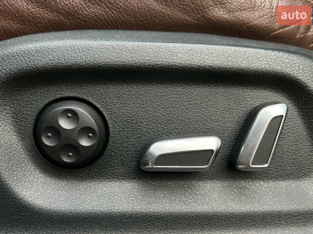 Синий Ауди Ку 5, объемом двигателя 2.97 л и пробегом 230 тыс. км за 21650 $, фото 19 на Automoto.ua