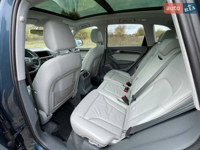 Синій Ауді Ку 5, об'ємом двигуна 2 л та пробігом 151 тис. км за 13300 $, фото 20 на Automoto.ua