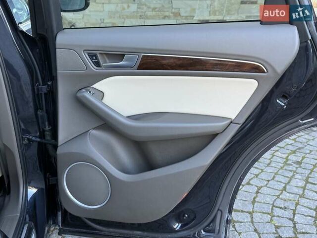 Синій Ауді Ку 5, об'ємом двигуна 2 л та пробігом 158 тис. км за 16500 $, фото 81 на Automoto.ua