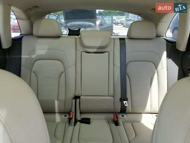 Синий Ауди Ку 5, объемом двигателя 1.98 л и пробегом 77 тыс. км за 3000 $, фото 9 на Automoto.ua