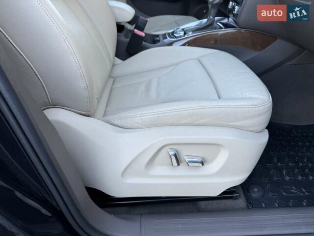 Синій Ауді Ку 5, об'ємом двигуна 2 л та пробігом 158 тис. км за 16500 $, фото 87 на Automoto.ua