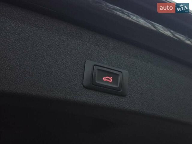 Синий Ауди Ку 5, объемом двигателя 1.98 л и пробегом 192 тыс. км за 17900 $, фото 15 на Automoto.ua