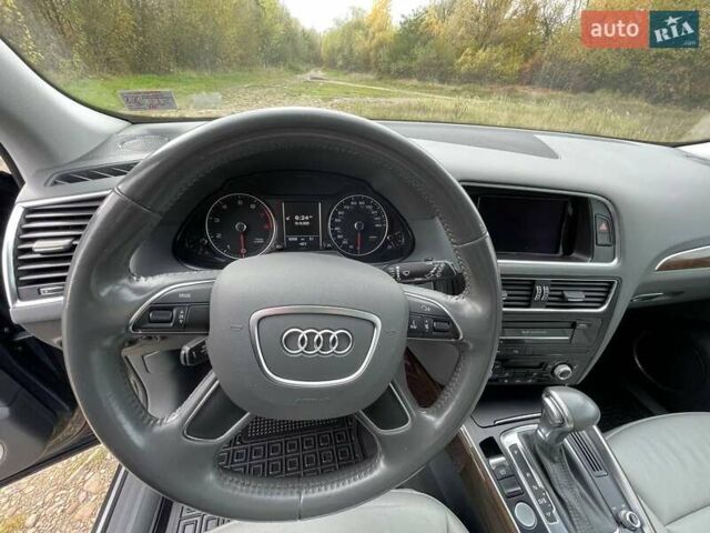 Синій Ауді Ку 5, об'ємом двигуна 2 л та пробігом 151 тис. км за 13300 $, фото 31 на Automoto.ua