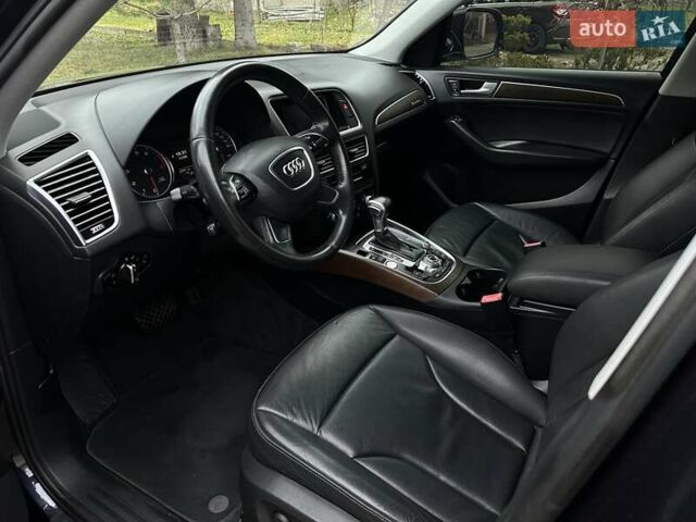 Синий Ауди Ку 5, объемом двигателя 1.98 л и пробегом 111 тыс. км за 18999 $, фото 24 на Automoto.ua
