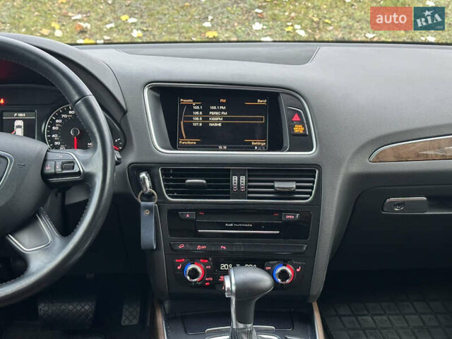 Синий Ауди Ку 5, объемом двигателя 1.98 л и пробегом 157 тыс. км за 18999 $, фото 30 на Automoto.ua