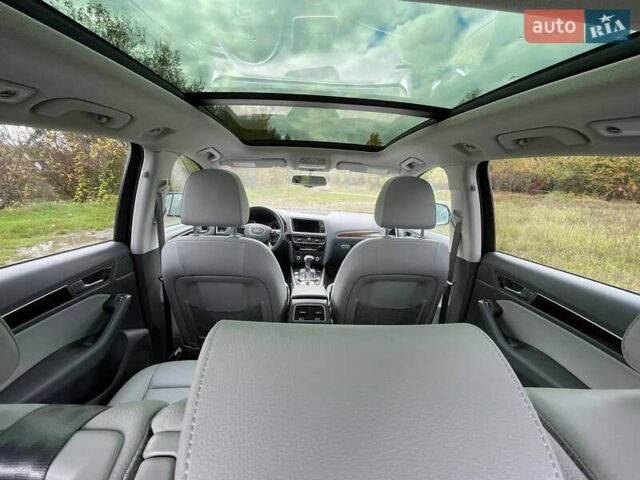 Синій Ауді Ку 5, об'ємом двигуна 2 л та пробігом 151 тис. км за 13300 $, фото 21 на Automoto.ua