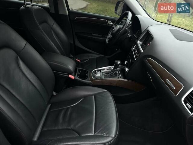 Синий Ауди Ку 5, объемом двигателя 1.98 л и пробегом 111 тыс. км за 18999 $, фото 27 на Automoto.ua