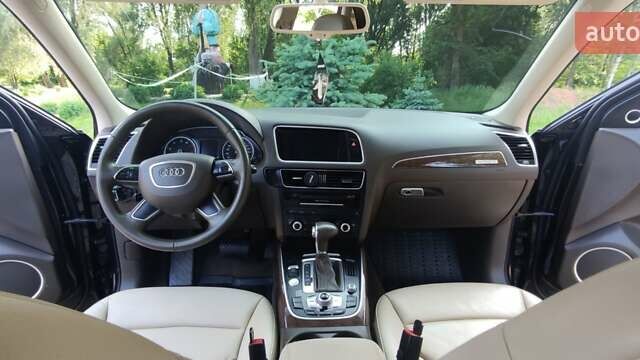 Синій Ауді Ку 5, об'ємом двигуна 2 л та пробігом 222 тис. км за 15700 $, фото 19 на Automoto.ua