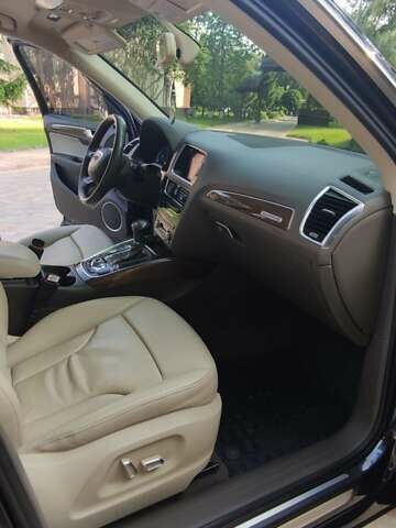 Синій Ауді Ку 5, об'ємом двигуна 2 л та пробігом 222 тис. км за 15700 $, фото 17 на Automoto.ua