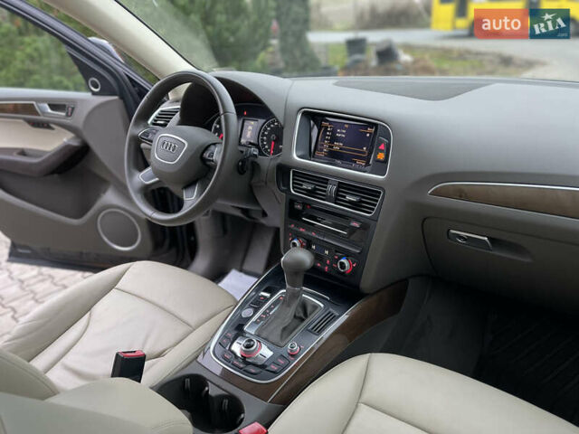 Синий Ауди Ку 5, объемом двигателя 2 л и пробегом 260 тыс. км за 14500 $, фото 25 на Automoto.ua