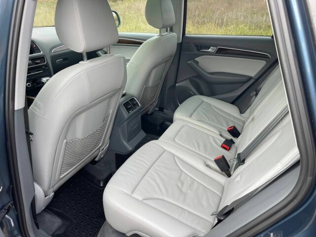 Синій Ауді Ку 5, об'ємом двигуна 2 л та пробігом 151 тис. км за 13500 $, фото 16 на Automoto.ua