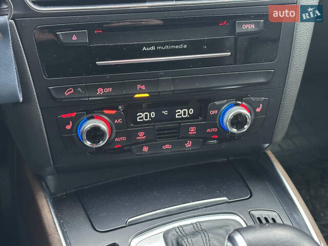 Синий Ауди Ку 5, объемом двигателя 1.98 л и пробегом 157 тыс. км за 18999 $, фото 40 на Automoto.ua