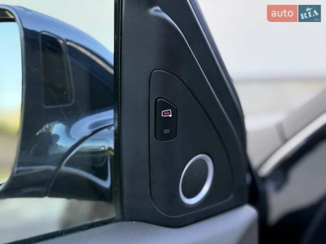 Синій Ауді Ку 5, об'ємом двигуна 2 л та пробігом 158 тис. км за 16500 $, фото 60 на Automoto.ua