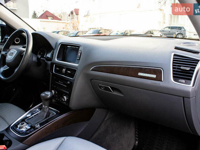 Синий Ауди Ку 5, объемом двигателя 1.98 л и пробегом 180 тыс. км за 15000 $, фото 43 на Automoto.ua