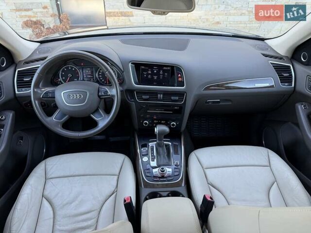 Синій Ауді Ку 5, об'ємом двигуна 2 л та пробігом 158 тис. км за 16500 $, фото 93 на Automoto.ua