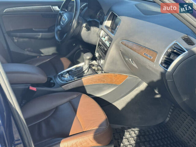 Синій Ауді Ку 5, об'ємом двигуна 1.98 л та пробігом 172 тис. км за 16499 $, фото 6 на Automoto.ua