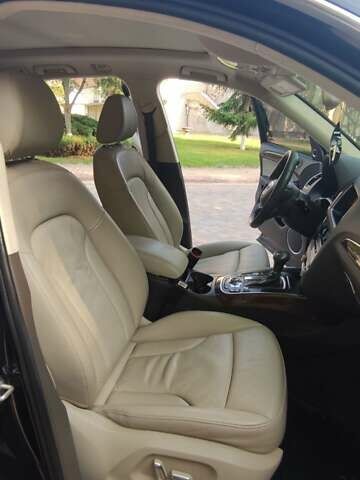 Синий Ауди Ку 5, объемом двигателя 2 л и пробегом 224 тыс. км за 15600 $, фото 17 на Automoto.ua