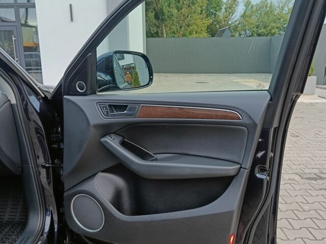 Синій Ауді Ку 5, об'ємом двигуна 2 л та пробігом 220 тис. км за 14999 $, фото 16 на Automoto.ua