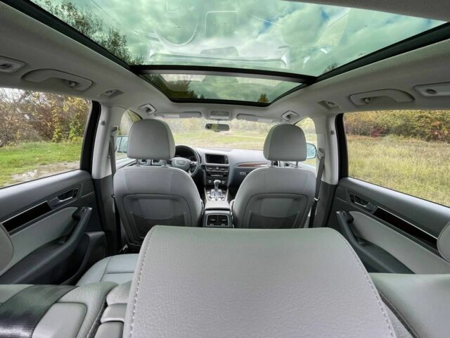 Синій Ауді Ку 5, об'ємом двигуна 2 л та пробігом 151 тис. км за 13500 $, фото 18 на Automoto.ua