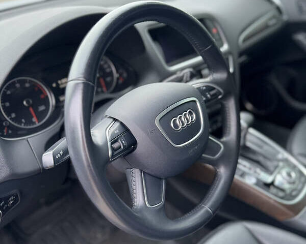 Синій Ауді Ку 5, об'ємом двигуна 2 л та пробігом 204 тис. км за 15990 $, фото 39 на Automoto.ua