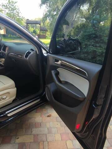 Синий Ауди Ку 5, объемом двигателя 2 л и пробегом 224 тыс. км за 15600 $, фото 19 на Automoto.ua