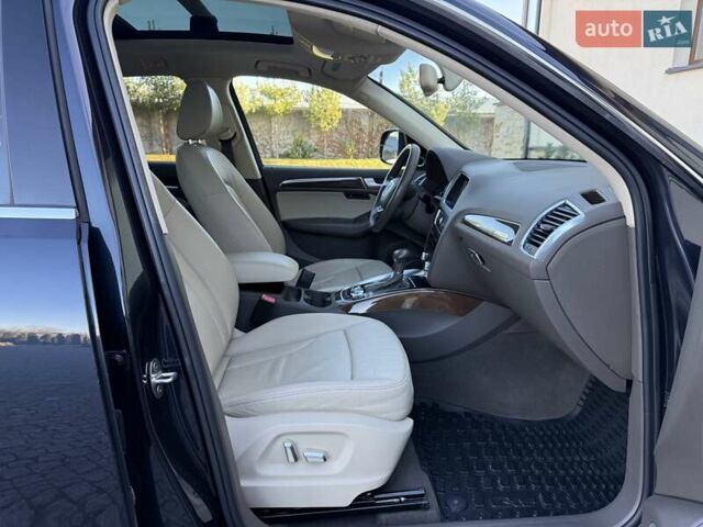 Синій Ауді Ку 5, об'ємом двигуна 2 л та пробігом 158 тис. км за 16500 $, фото 85 на Automoto.ua