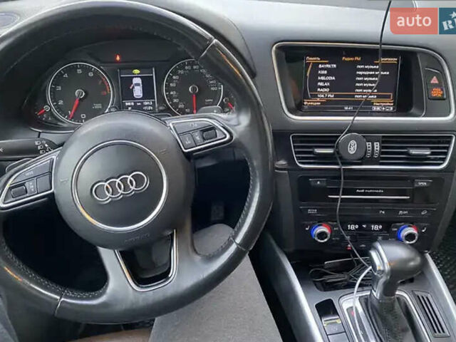 Синій Ауді Ку 5, об'ємом двигуна 1.98 л та пробігом 120 тис. км за 18100 $, фото 11 на Automoto.ua