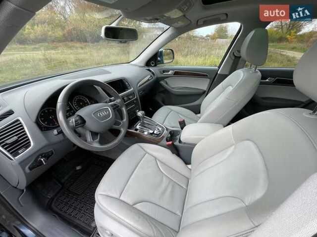 Синий Ауди Ку 5, объемом двигателя 2 л и пробегом 151 тыс. км за 13800 $, фото 14 на Automoto.ua