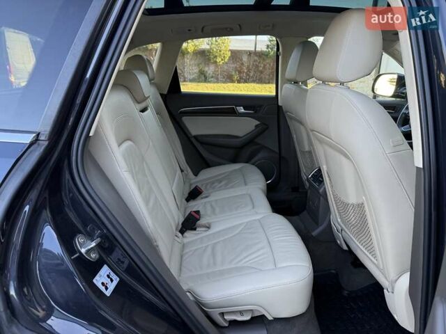 Синій Ауді Ку 5, об'ємом двигуна 2 л та пробігом 158 тис. км за 16500 $, фото 83 на Automoto.ua