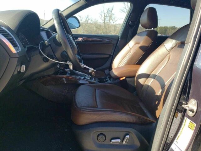 Синий Ауди Ку 5, объемом двигателя 2 л и пробегом 120 тыс. км за 2300 $, фото 6 на Automoto.ua