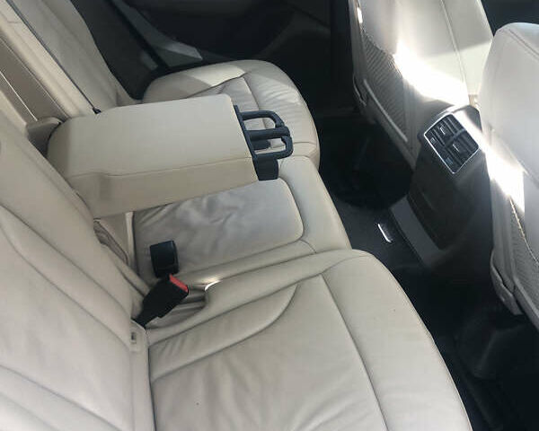 Синий Ауди Ку 5, объемом двигателя 1.98 л и пробегом 168 тыс. км за 18800 $, фото 26 на Automoto.ua